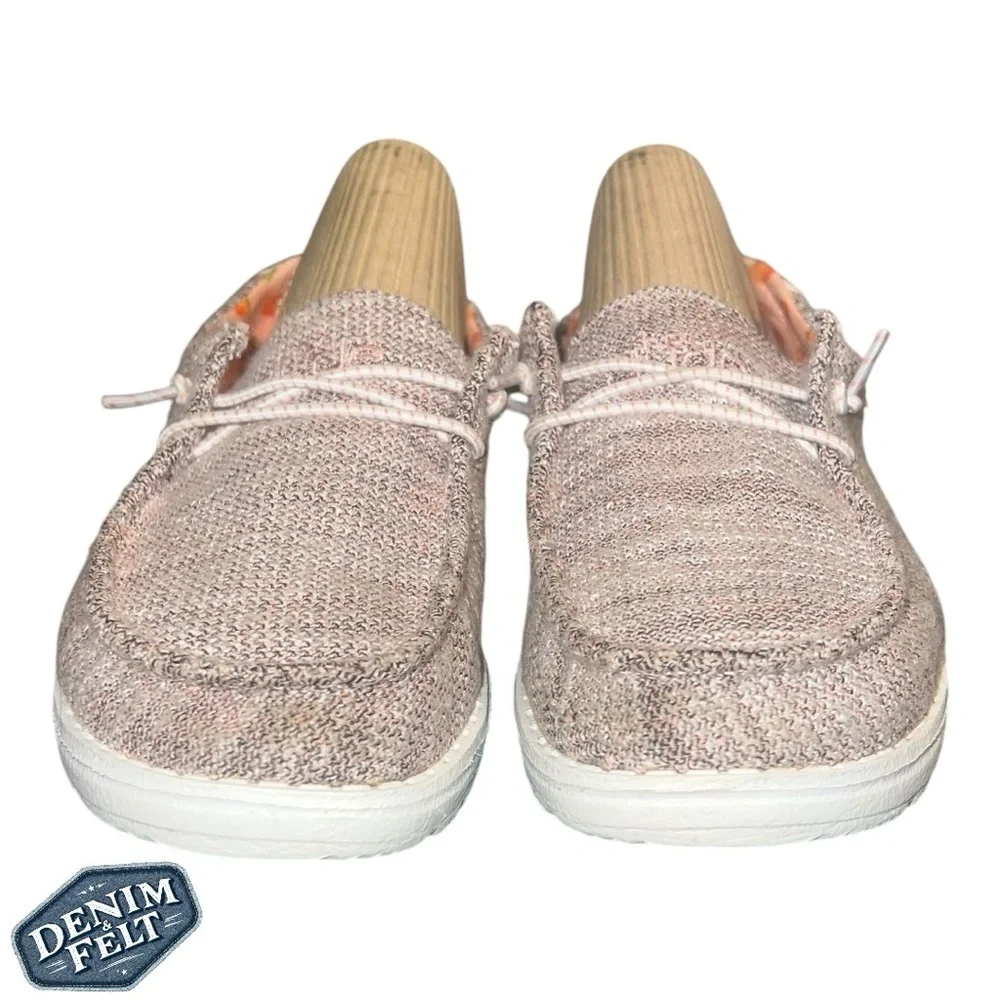 Hey Dude Girls/Youth White/Brown‎ WENDY STRETCH - PEACH BUD Slip-On Shoes